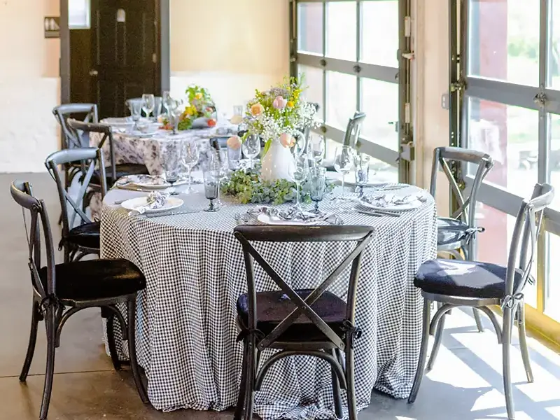Black gingham table scape by Rocklands Catering