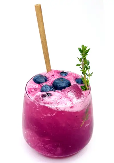 Rocklands blueberry lemon thyme smash cocktail