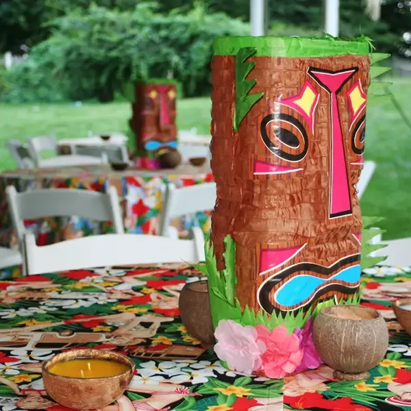 rocklands-catering-luau-tablescape Rocklands Catering Tiki Bar tablescape