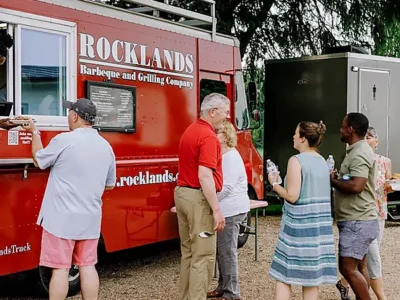 Line of customers for Rockland Food Truck