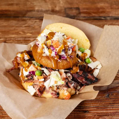 Big pig chopped port sandwich