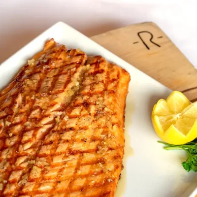 Rocklands grilled salmon with lemon